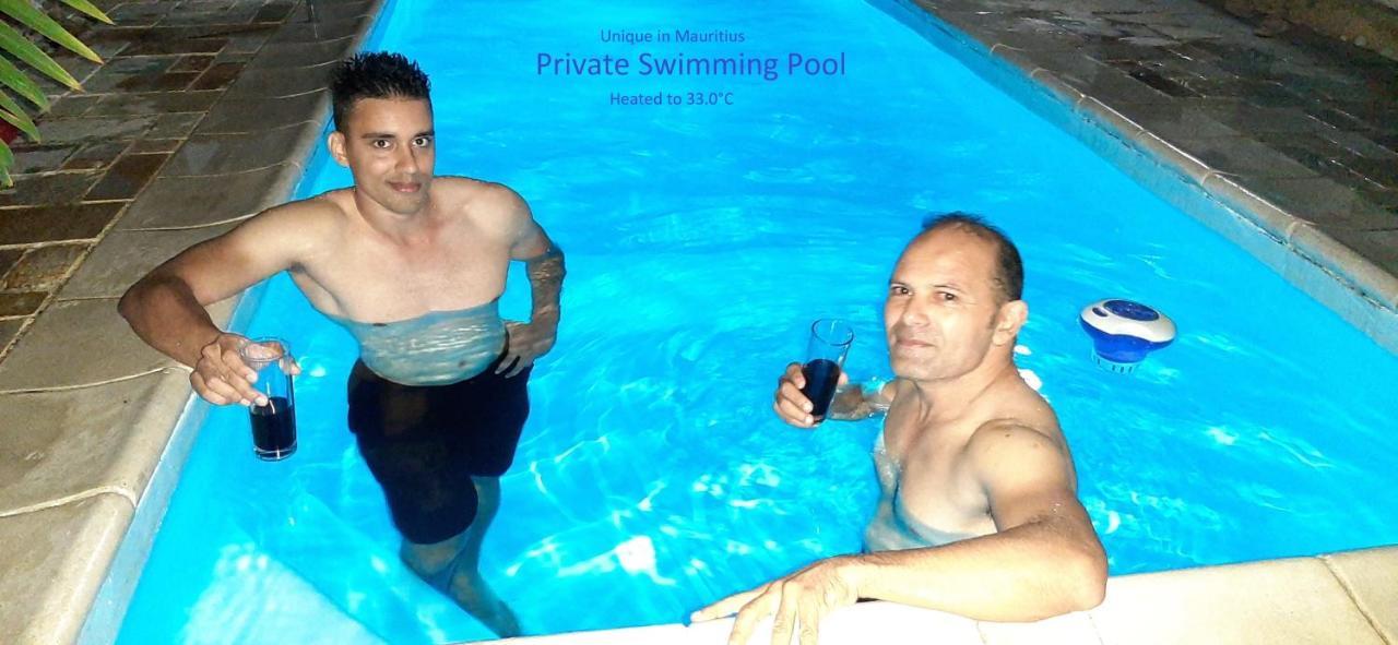 Piscines Privees Et Chauffees, Private Heated Pools Villa Grand Baie Exterior photo