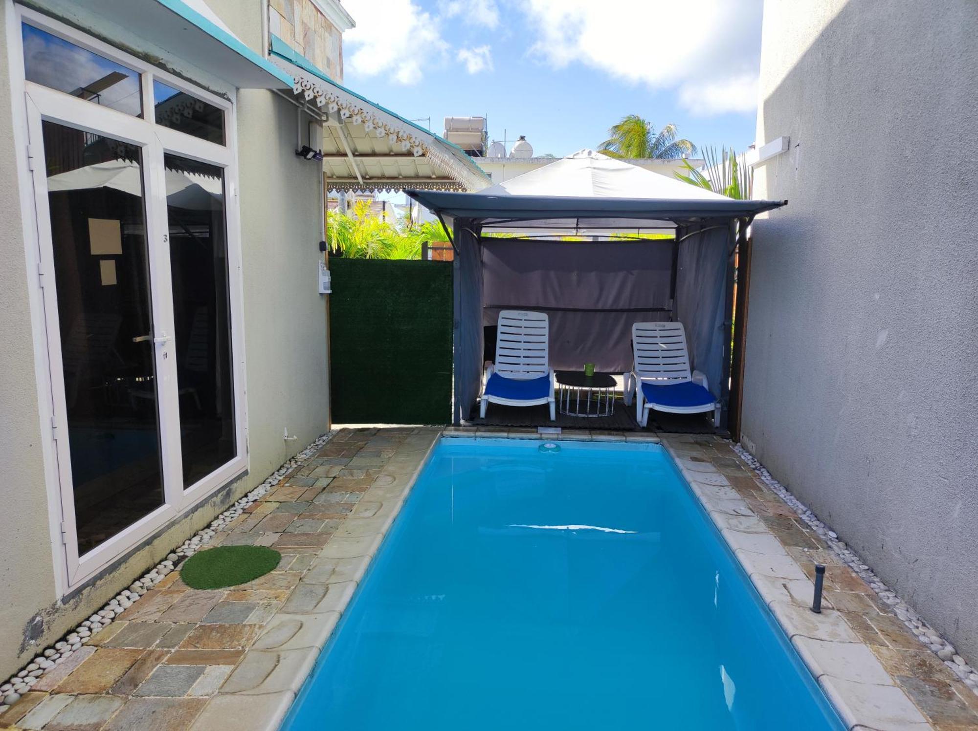 Piscines Privees Et Chauffees, Private Heated Pools Villa Grand Baie Exterior photo